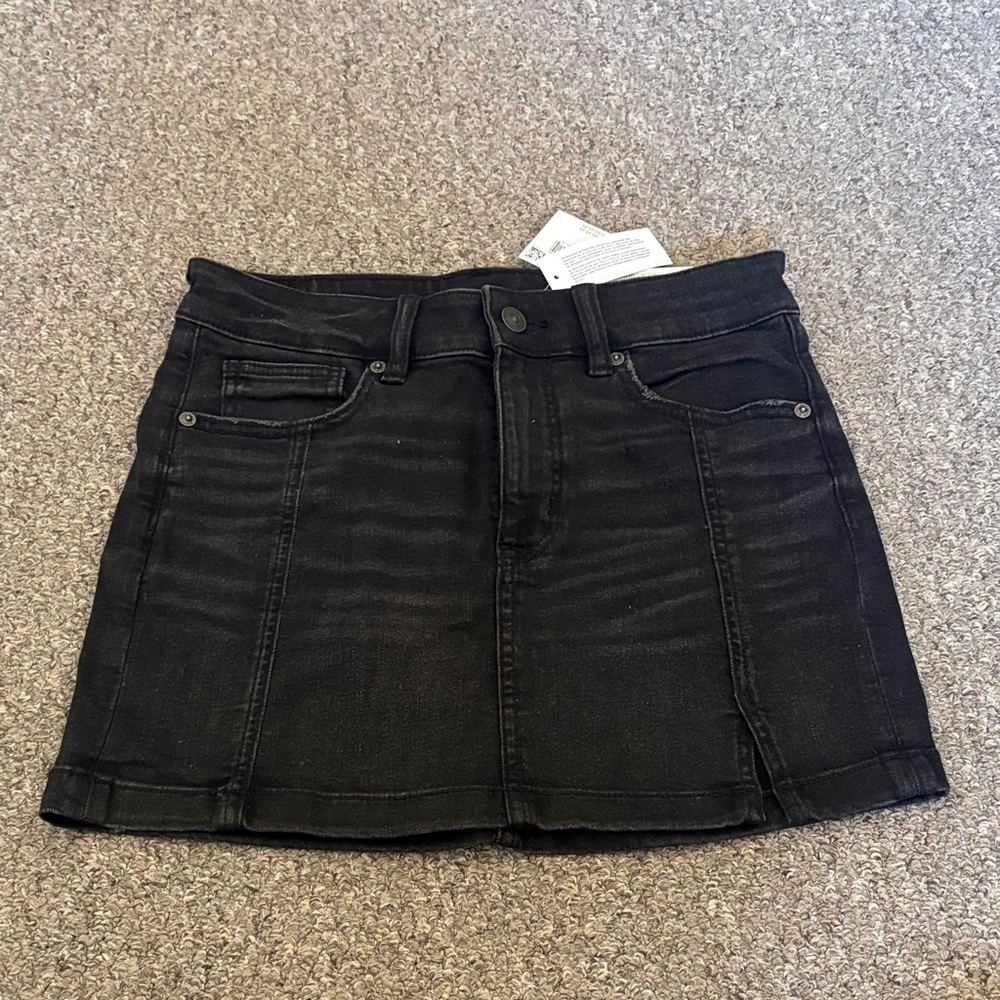 American Eagle Black Mini Skirt